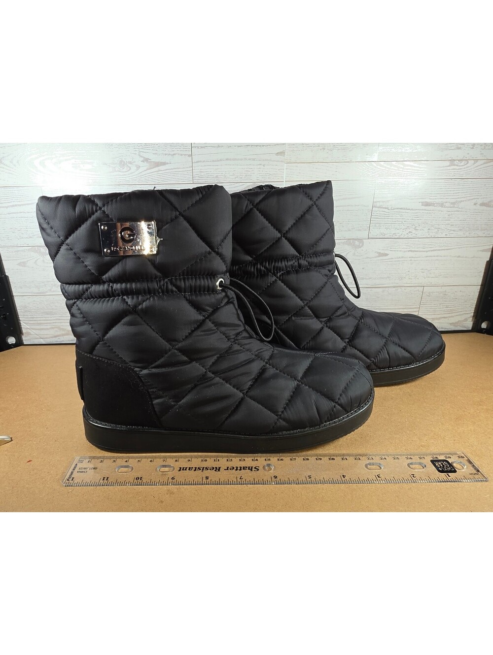 G by Guess Black Quilted Winter Boots – Women’s 7.5 M